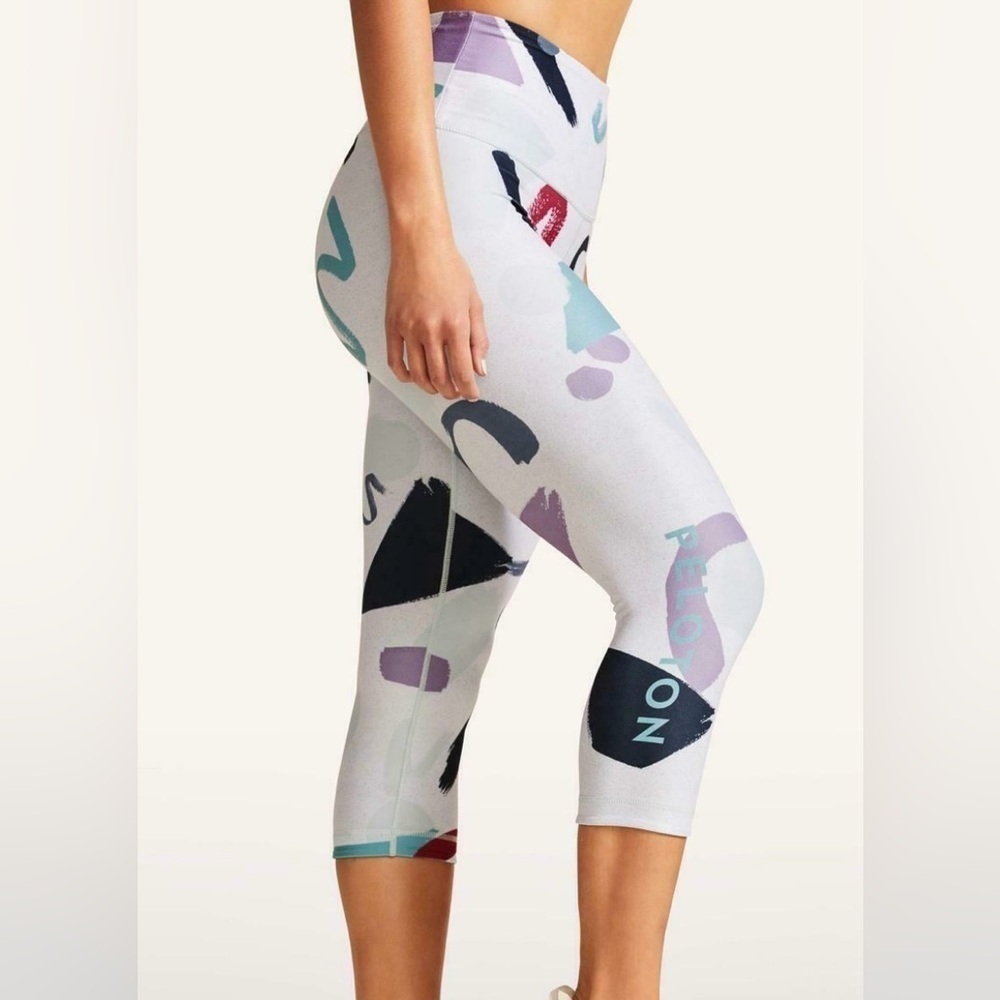 WITH Peloton Modern High Waisted Capris - Size Small